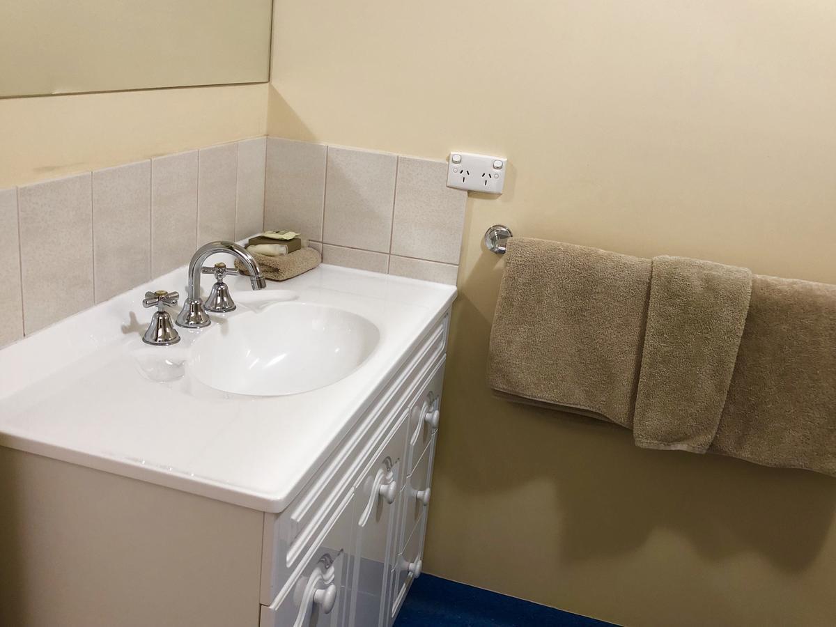 Sheffield Motor Inn Екстер'єр фото